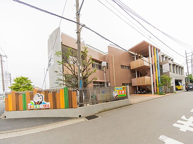 認定こども園はらのこはら幼稚園 400m 幼稚園と保育所の両方の良さを併せ持っているので保護者の方にとっても安心なこども園。