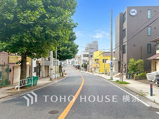 子育て環境、生活利便に優れた住環境に立地し、ゆとりある生活が送れます。