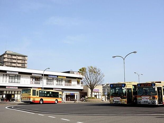 相鉄いずみ野線『いずみ野』駅 1800m 特急停車駅。横浜駅までの所要時間は通勤急行乗車で約26分。