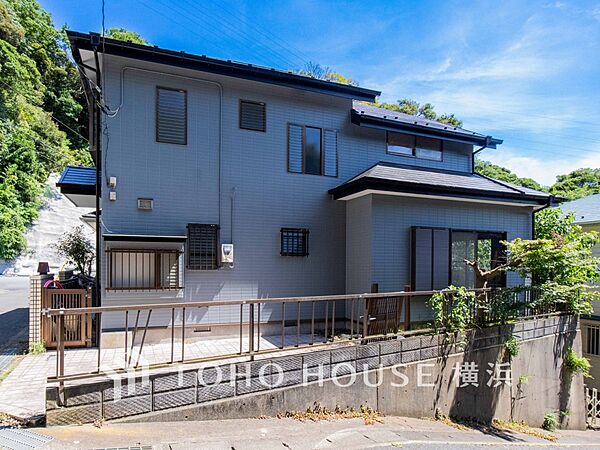 街と住まいが心地よい暮らしを演出します。（2026年7月撮影）