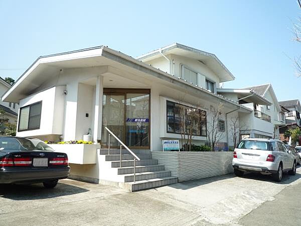 菊池医院　1700m　身近にかかりつけ医がいると、ちょっとした困りごとも気軽に相談することができます。