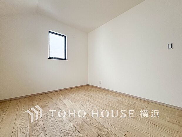 環境の良い場所にセンス良く暮らしたい、こだわりの室内には至福のシーンが繰り広げられます。