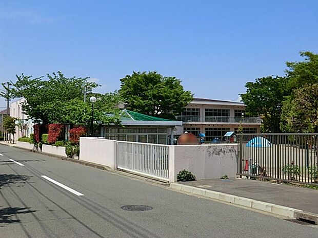 京急幼稚園 400m 1969年設立の伝統と歴史のある幼稚園です。園庭の一画には田んぼがあり、田植えも体験できます。