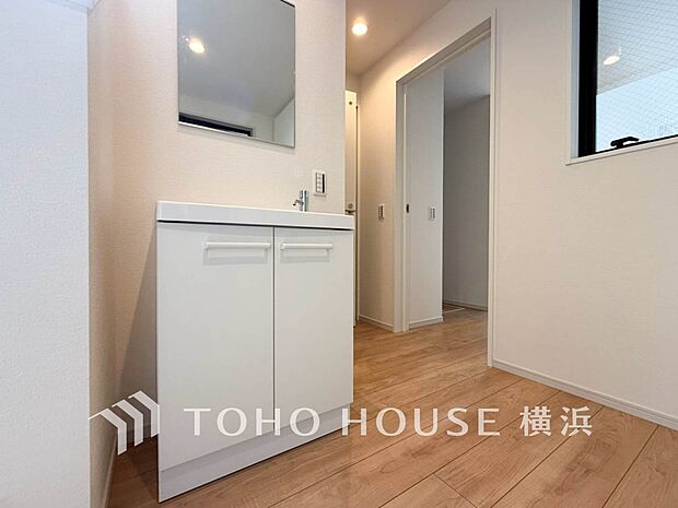 住まいの快適性を左右する収納は欲しい場所に使い勝手のよい収納を確保しています。