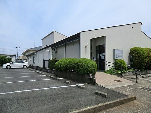 水野クリニック　1400m　地域の方に信頼される、街の頼れるクリニック。近くにあるといざというときに心強いですね。