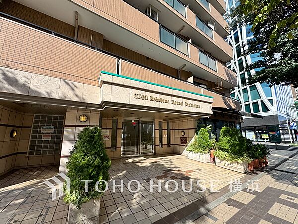 エントランスは毎日の行き帰りで使う大事な空間です。