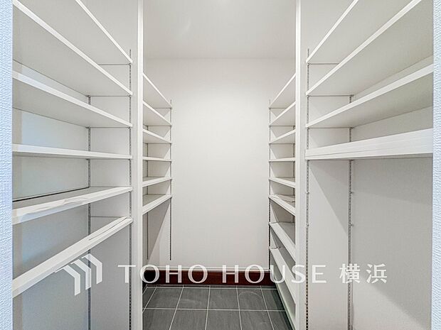 住まいの快適性を左右する収納は欲しい場所に使い勝手のよい収納を確保しています。