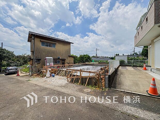 永く暮らす場所として恵まれた環境です。(2026年8月撮影)