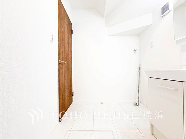 ご家族の1日が始まり、1日の終わりを締めくくる洗面空間。