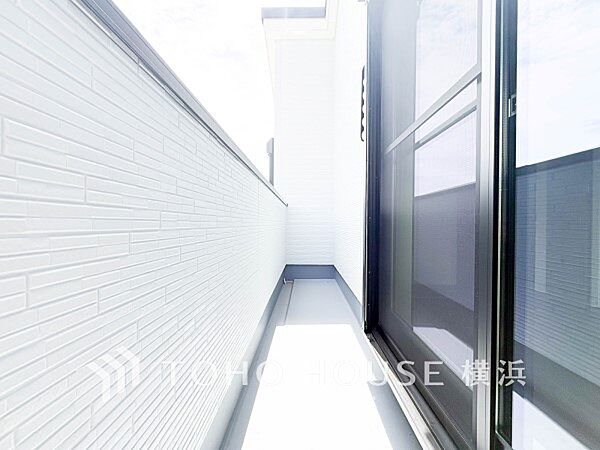 お部屋にも爽やかな風と暖かく柔らかな日差しが差し込み、毎日の暮らしを豊かに彩ります。
