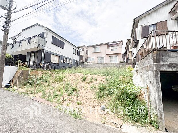 穏やかな住環境で子育てファミリーにもおすすめです。(2026年8月撮影)