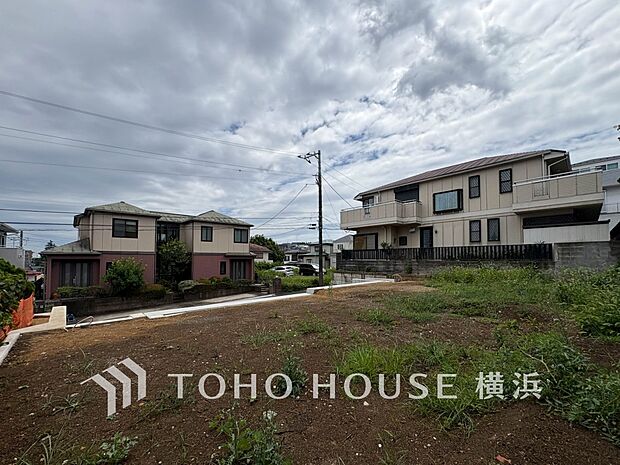 街並み全体のデザインへの拘りと充実した設備はきっとご満足いただける筈。(2026年8月撮影)