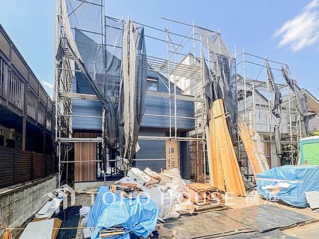 街並み全体のデザインへの拘りと充実した設備はきっとご満足いただける筈。（2026年8月撮影）