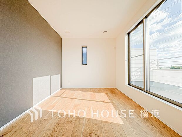 穏やかな寛ぎを届ける上質仕様のお部屋。自分時間を充実させながら心豊かにできるプライベート空間。
