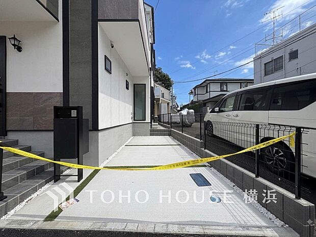 敷地内に駐車スペースがあると、日々の暮らしのをスムーズに運ぶ事が出来ます。