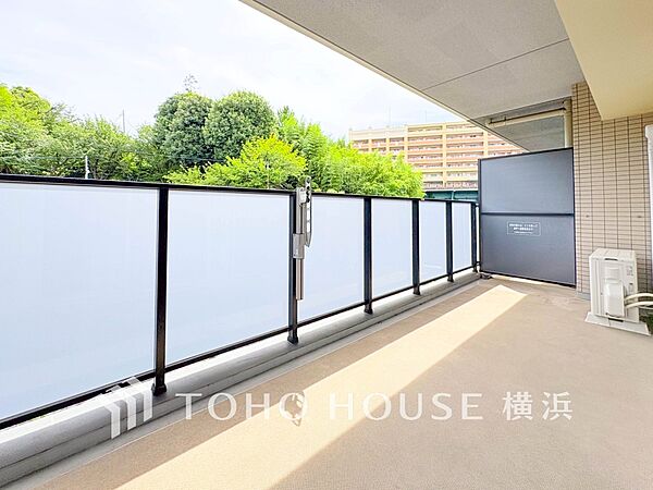 お部屋にも爽やかな風と暖かく柔らかな日差しが差し込み、毎日の暮らしを豊かに彩ります。