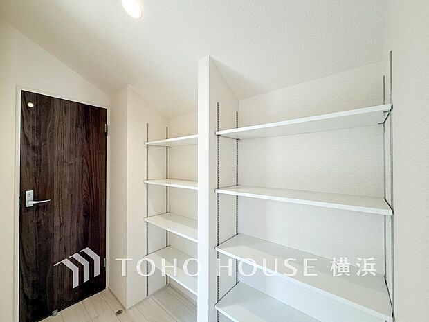 住まいの快適性を左右する収納は欲しい場所に使い勝手のよい収納を確保しています。