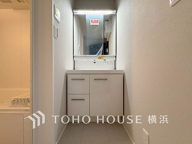 ご家族の1日が始まり、1日の終わりを締めくくる洗面空間。