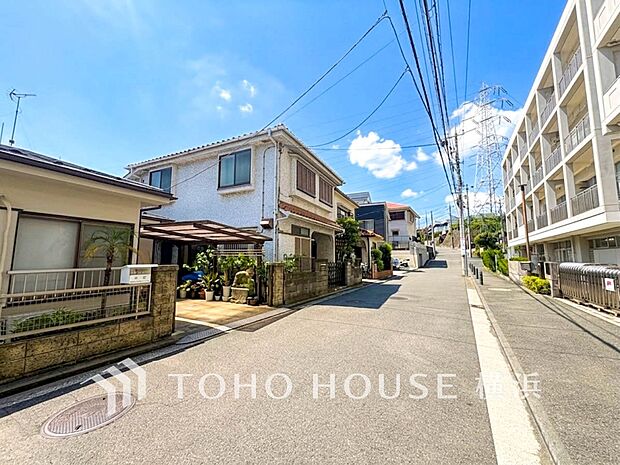 子育て環境、生活利便に優れた住環境に立地し、ゆとりある生活が送れます。