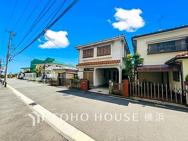 のびのびスローライフを叶える、閑静な住宅地。（画像古家あり）