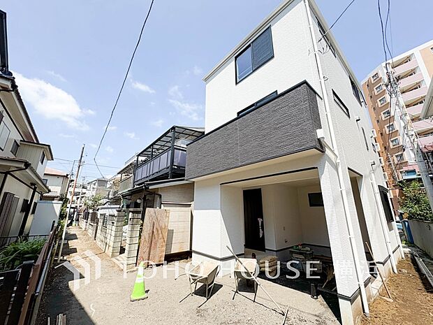 生活利便に優れた住環境に立地し、ゆとりある生活が送れます。