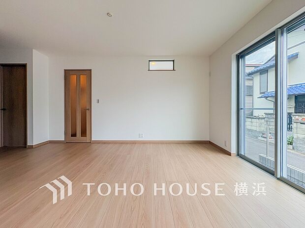 集いの場、憩いの場としての快適性を求めたやすらぎの空間です。