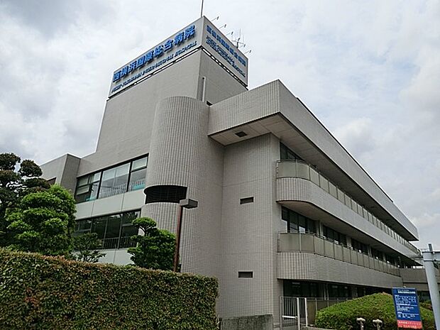 西横浜国際総合病院 1400m 地域中核病院として急性期医療を提供する一方で回復期、在宅までのシームレスな医療サービスで地域貢献を。