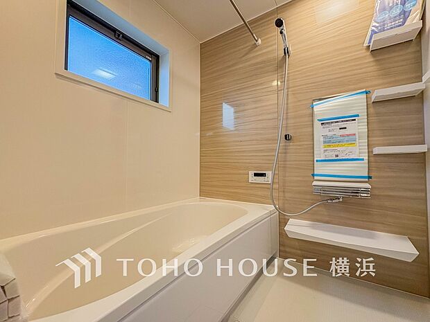 一日の疲れが癒される優雅な時間を堪能できるゆとりあるバスルームです。