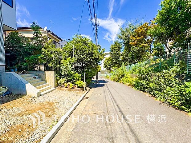 時間のゆとりと空間、爽やかな陽光がもたらす光と風を贅沢なまでに感じる暮らしが始まります。