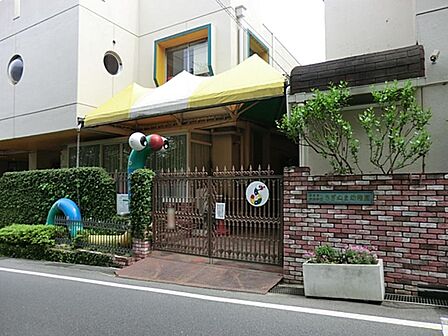 さぎぬま幼稚園 260m 一人ひとりの個性を大切にし、年齢と発達に応じた保育を心がけた幼稚園です。