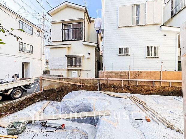 街と住まいが心地よい暮らしを演出します。（2026年8月撮影）