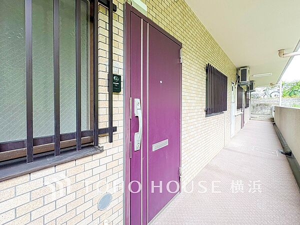 マンション内は清潔感があり、行き届いた管理体制がうかがえます。