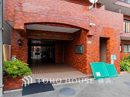 帰宅されるご家族や訪れる方を優しく迎え、安らぎに満ちた生活空間を予感させてくれます。