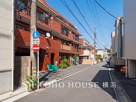 時間のゆとりと空間、爽やかな陽光がもたらす光と風を贅沢なまでに感じる暮らしが始まります。