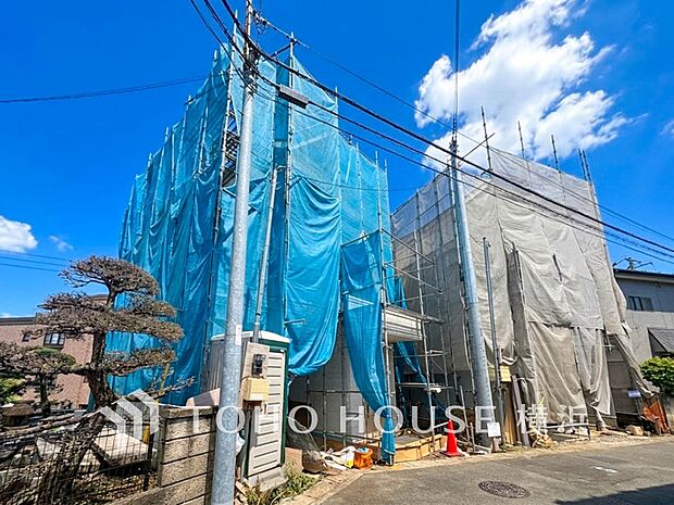 良質な環境に暮らす永住の邸がここに誕生します。(2026年9月撮影)