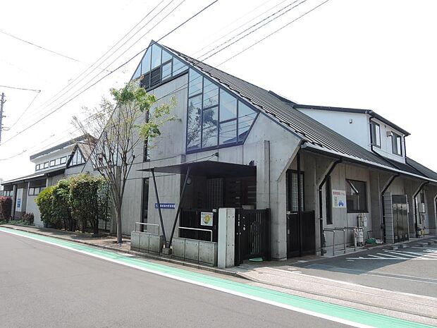 上大岡はるかぜ保育園 300m 「24時間緊急一時保育」など地域社会に貢献する支援サービスに力を入れています。