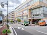 周辺：東急田園都市線「市が尾」駅　640m　青葉区役所の最寄り駅。区役所までは駅から徒歩約8分。駅には東急ストアが隣接しお買い物にも便利。  