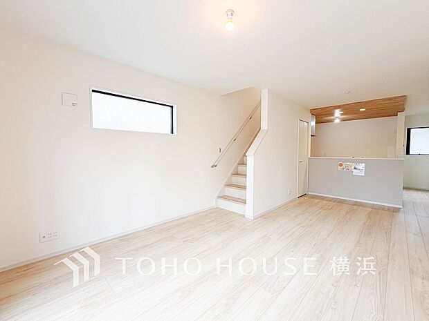 集いの場、憩いの場としての快適性を求めたやすらぎの空間です。