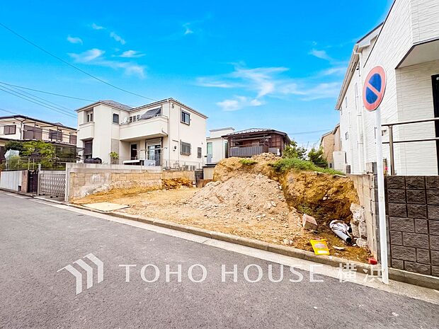 通風・採光にも優れ、心地よい光と風が溢れています。（2026年9月撮影）