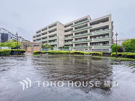 流行に左右されず、将来にわたって価値が継続する「上質」な佇まい。