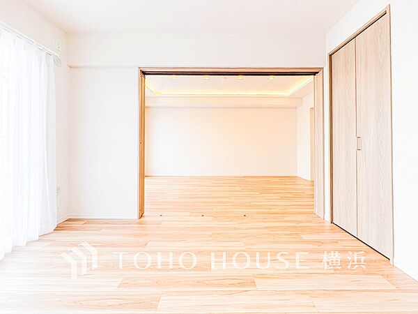 穏やかな寛ぎを届ける上質仕様のお部屋。自分時間を充実させながら心豊かにできるプライベート空間。