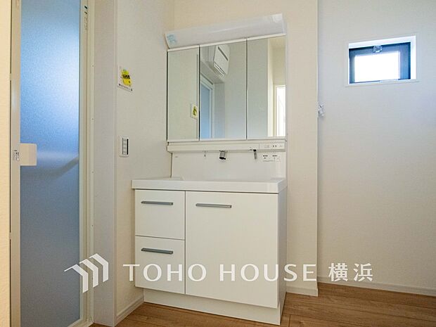 ご家族の1日が始まり、1日の終わりを締めくくる洗面空間。