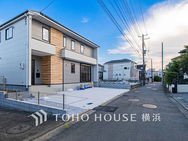 生活利便に優れた住環境に立地し、ゆとりある生活が送れます。