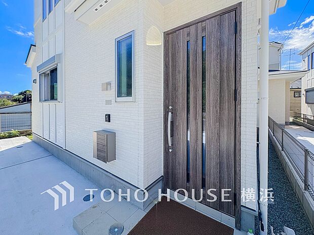 お住まいの顔となる玄関。