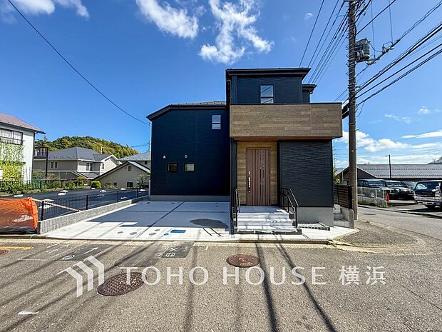 時間のゆとりと空間、爽やかな陽光がもたらす光と風を贅沢なまでに感じる暮らしが始まります。