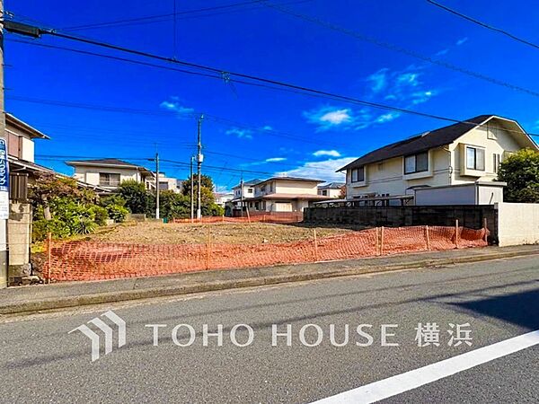 閑静な住宅街の陽当りに恵まれた土地。
