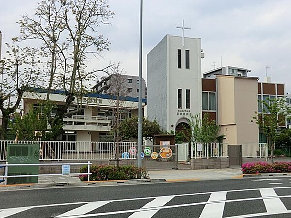 原町田幼稚園　1600m　自由な遊びが中心、少人数で自主性を重んじる保育、考える力を育てます。