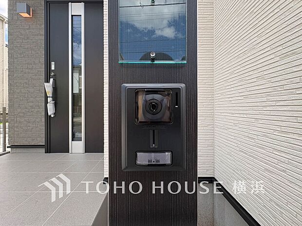 「見える安心」をカタチにしました。誰が来てもわかる様にモニター付きインターホンを設置。