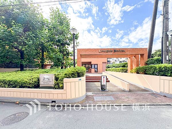 帰宅されるご家族や訪れる方を優しく迎え、安らぎに満ちた生活空間を予感させてくれます。