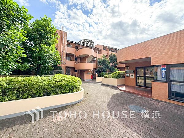 時間のゆとりと空間、爽やかな陽光がもたらす光と風を贅沢なまでに感じる暮らしが始まります。